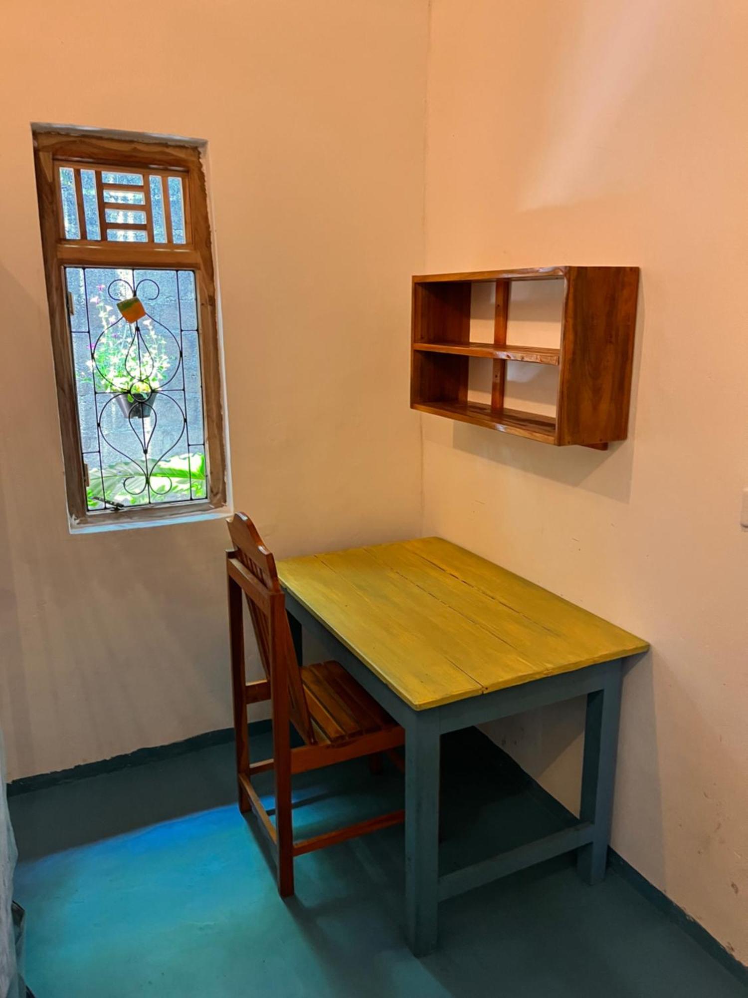 Homestay Yoga Shack *